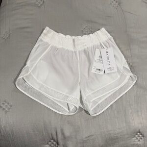 NWT - Athleta Mesh Racer Run Short 4” - White - Size XS